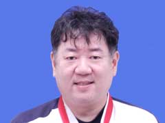 佐渡総合病院 看護部長 川上 善博